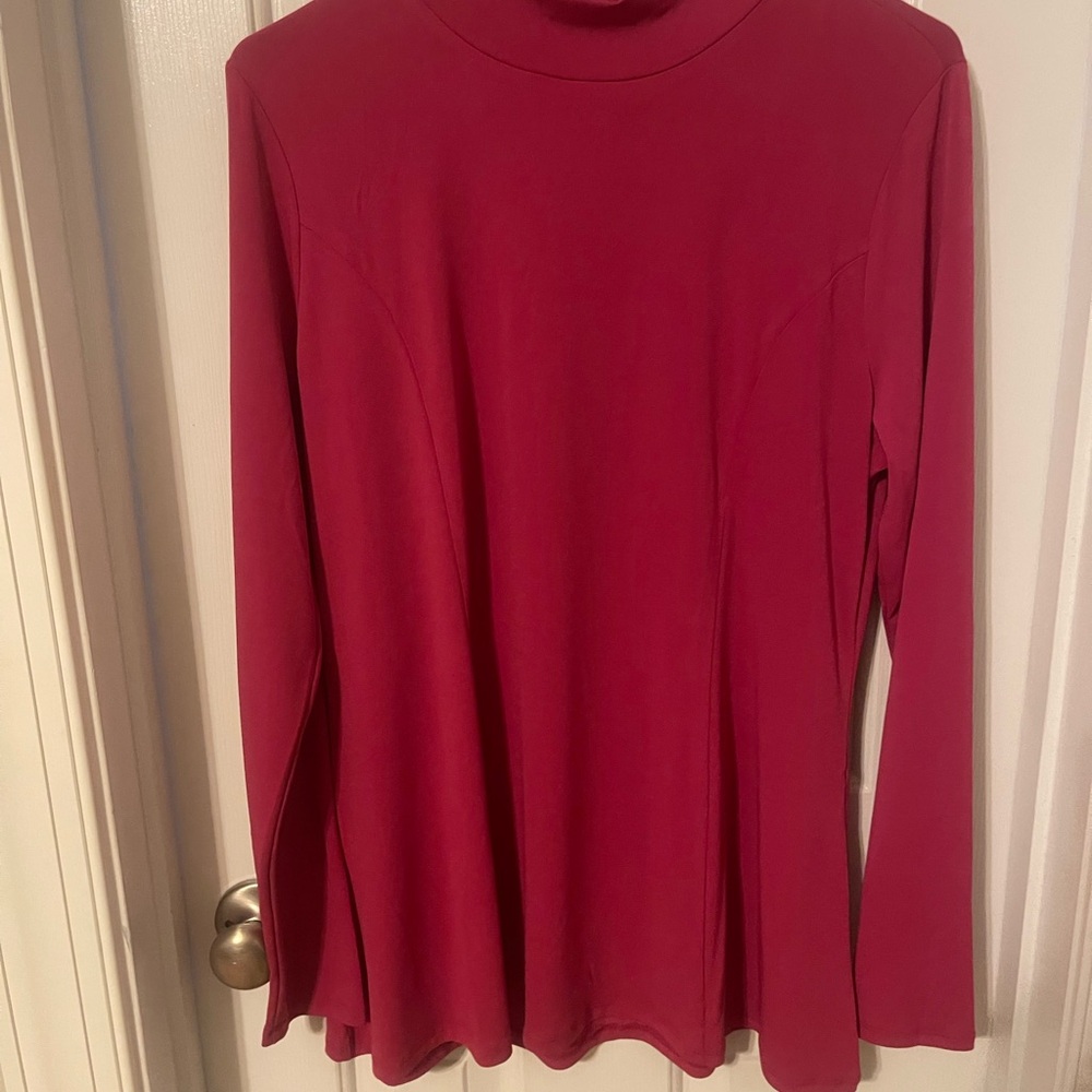 Zenana Outfitters Berry Long Sleeve Top